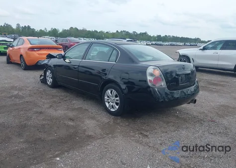 2002 Nissan Altima 2.5 S from USA, damaged, VIN 1N4AL11E02C166764